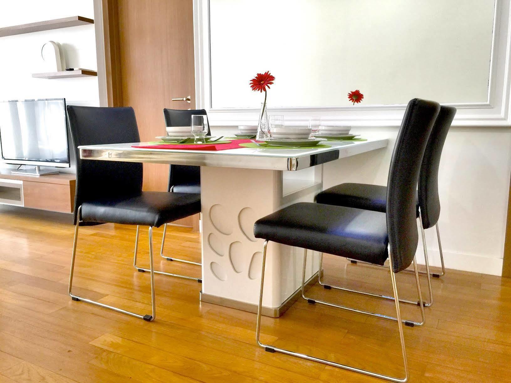 Vipod Suites Klcc Куала Лумпур Екстериор снимка